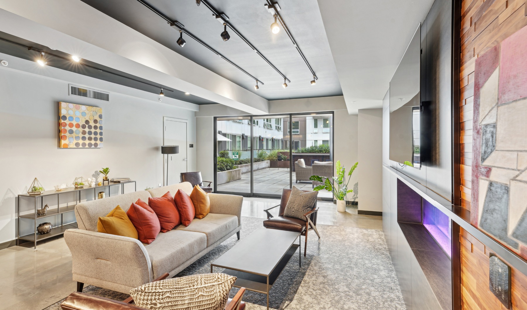 Interior Amenity Resident Lounge Interior Amenity Resident Lounge